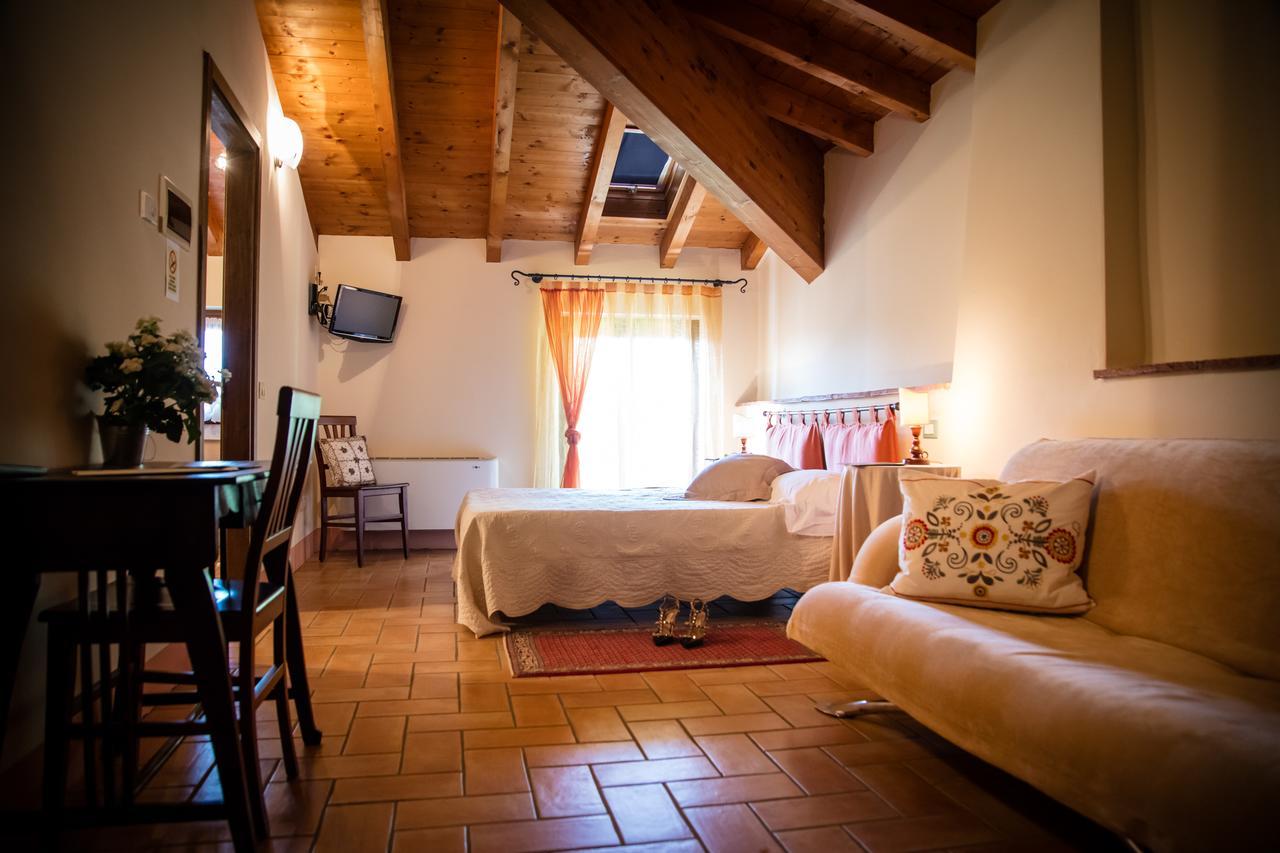 Agriturismo Villa Dei Mulini Volta Mantovana Eksteriør billede